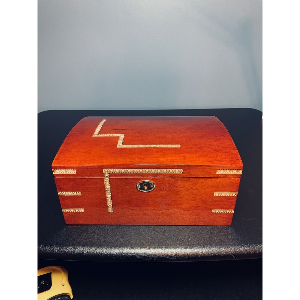 Wood Jewelry Box‎ 10" X 7.5" X 4.5"